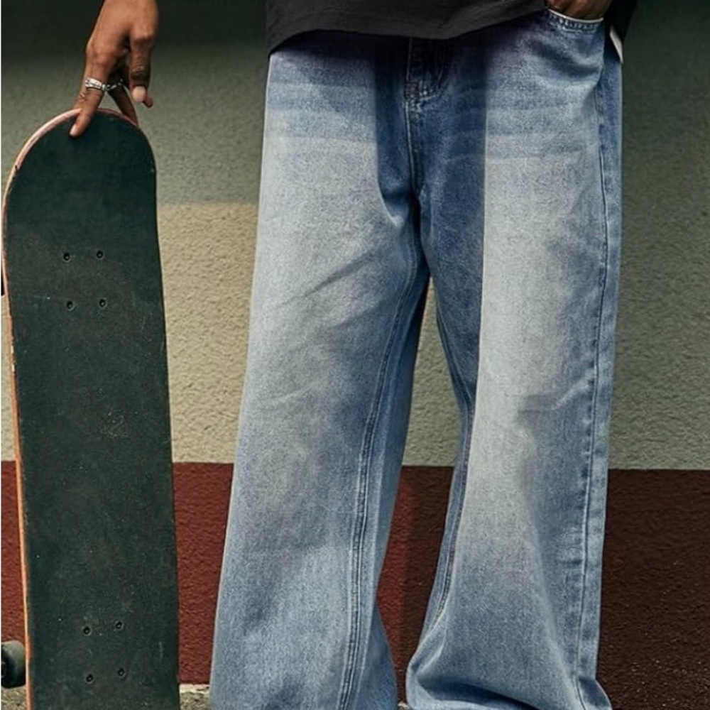 Relaxed Fit Men's Denim Jeans